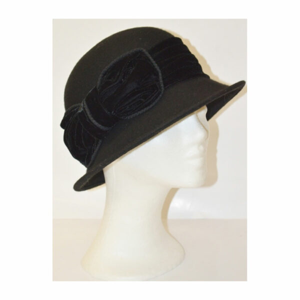 Kalap - bársony masnis fekete női gyapjú kalap
